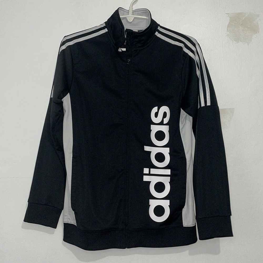 Size XL Boy’s Black Adidas Zipper Jacket